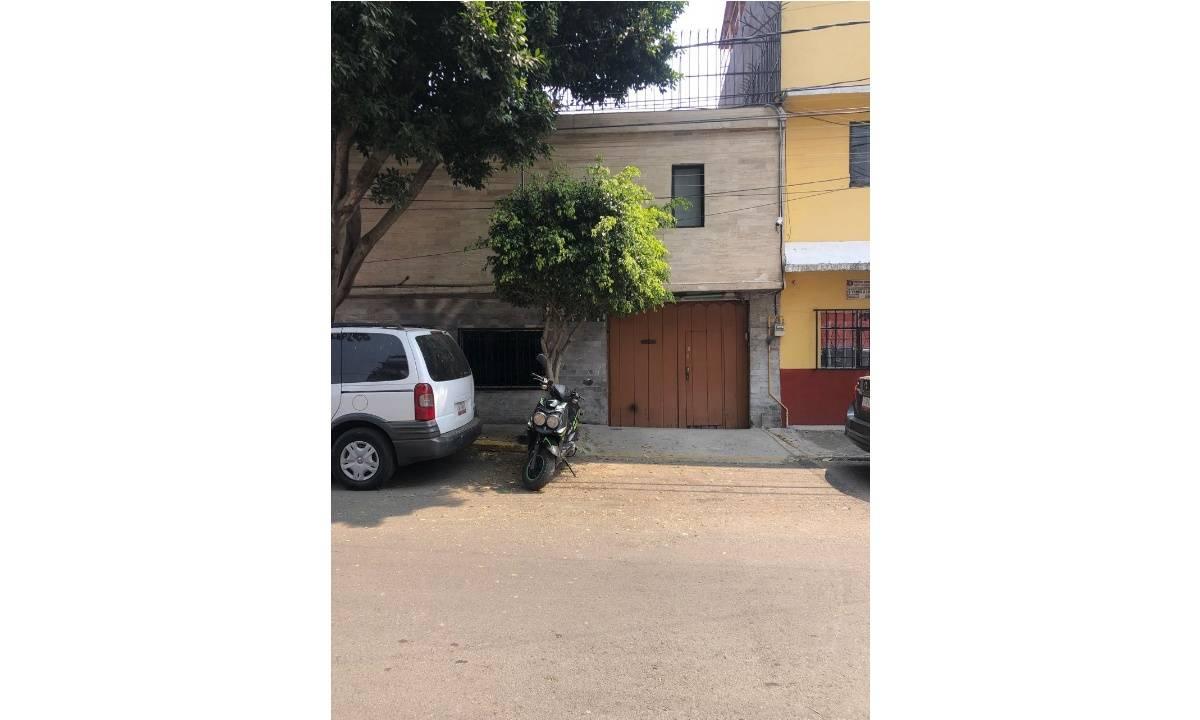 CASA OFICINAS REMODELADAS, ZONA HOSPITALES