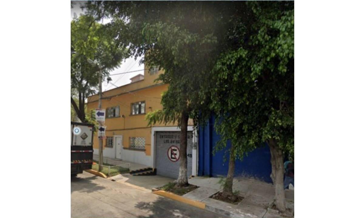 RENTO BODEGA CERCA AEROPUERTO   