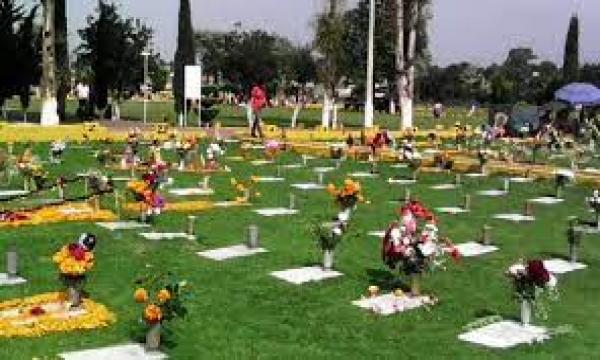 SE VENDE UNA GAVETA EN JARDINES DE ORIENTE