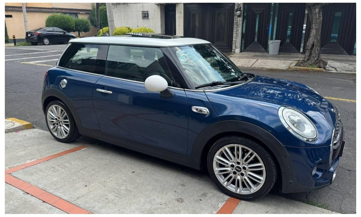 MINI COOPER S HOT CHILI 2018