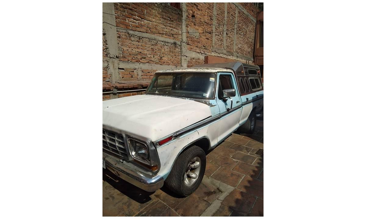 PICKUP FORD 1975  